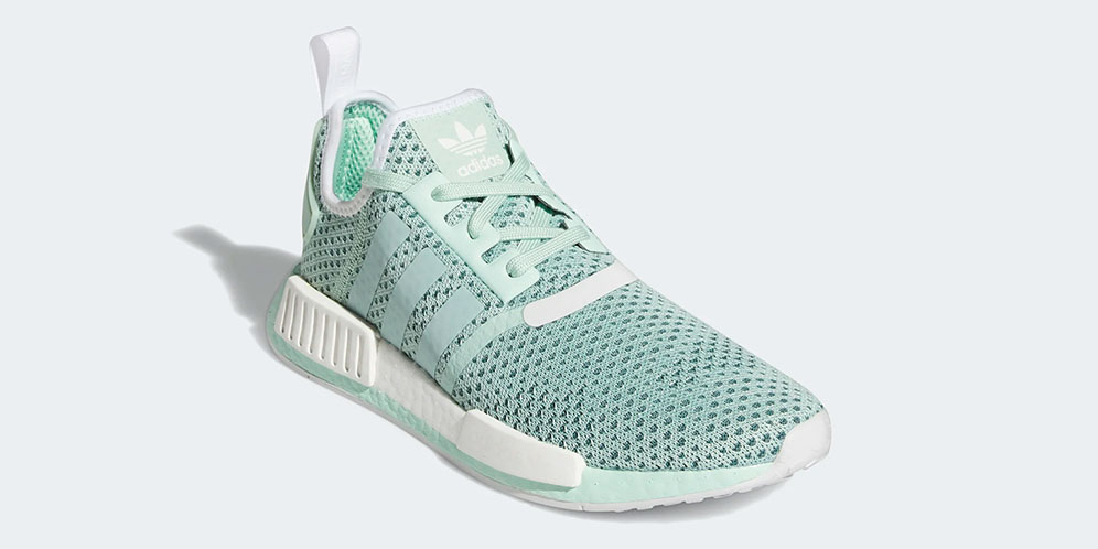 Fresh Banget! adidas NMD R1 Blush Green